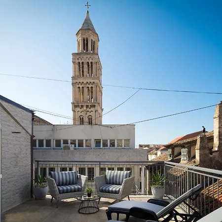 Apartment The Palace Collection In Centre *