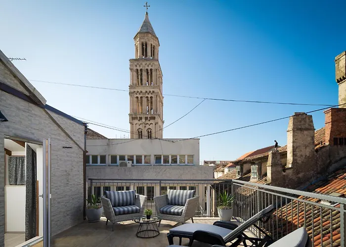 Apartment The Palace Collection In Centre *