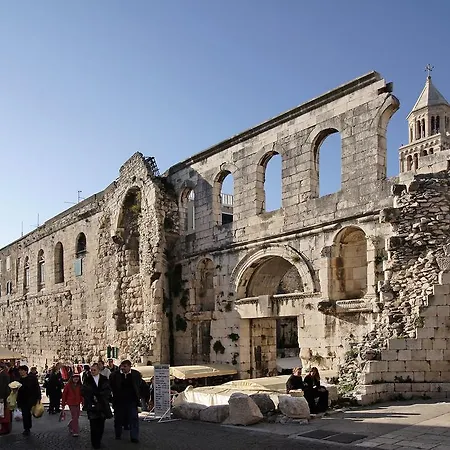 The Palace Collection In Centre Lägenhet