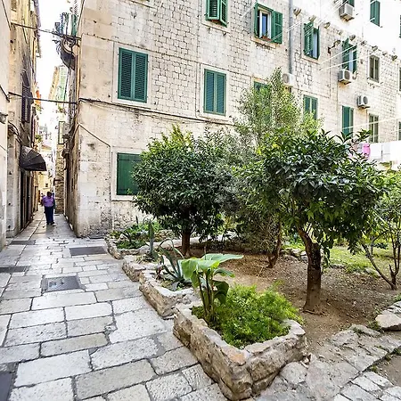 The Palace Collection In Centre * Split