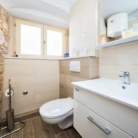 Apartment The Palace Collection In Centre