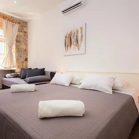 The Palace Collection In Centre * Split